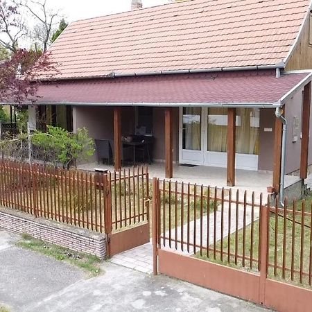 Balatonmáriafürdő Vadszolo Apartman מראה חיצוני תמונה